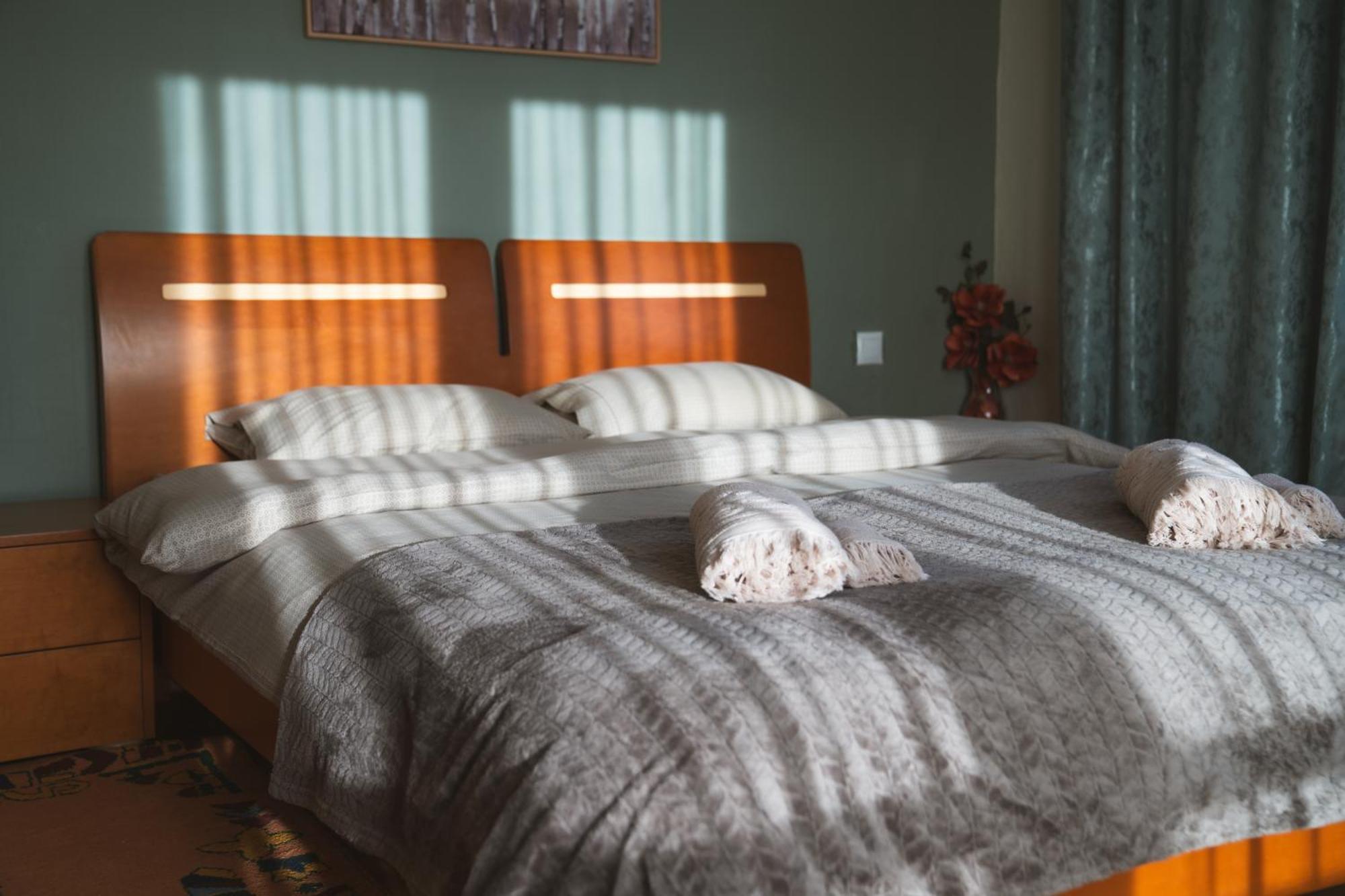 Marvic House Villa Exaplatanos Luaran gambar